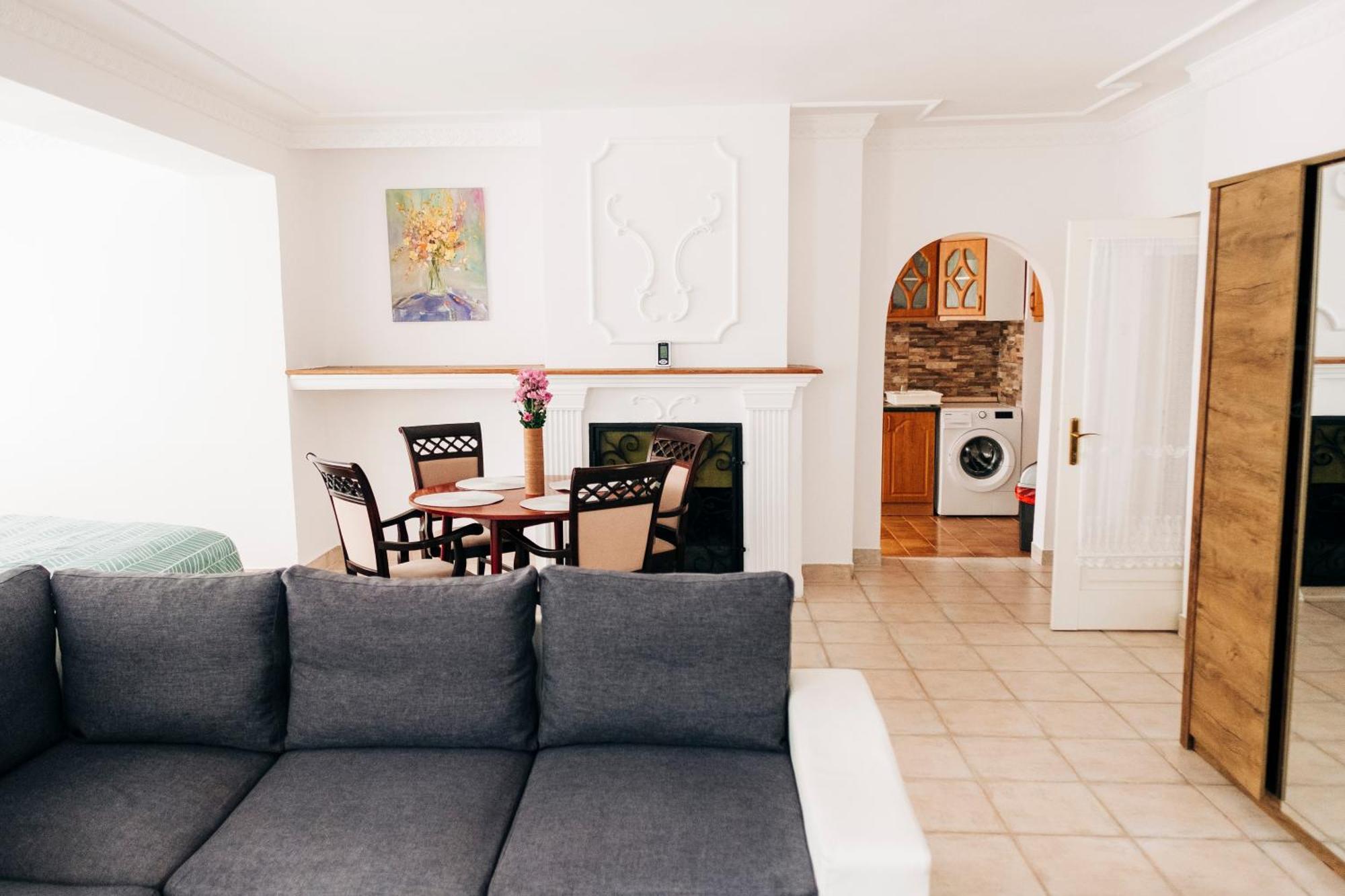 Castle Village Apartment Krásnohorské Podhradie Buitenkant foto